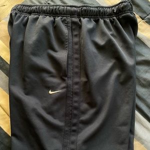 Nike pants for men large